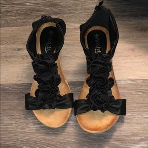 black flower sandal wedges